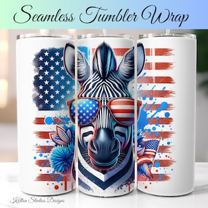 Puede incluir: Envoltura de vaso sin costuras con un diseño de cebra con gafas de sol con la bandera estadounidense. El vaso tiene un fondo blanco con detalles en rojo, blanco y azul. El texto "Seamless Tumbler Wrap" está en la parte superior.