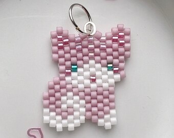 Cat pendant in pink for your necklace, rose kitty cat charm hand beaded mini sitting cat for cat lovers