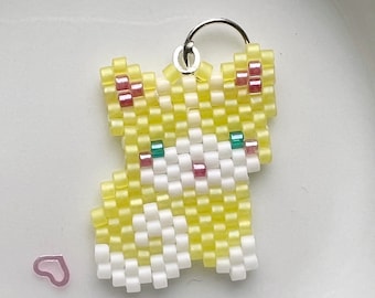 Cat pendant for your necklace, lemon yellow kitty cat charm hand beaded mini sitting cat for cat lovers