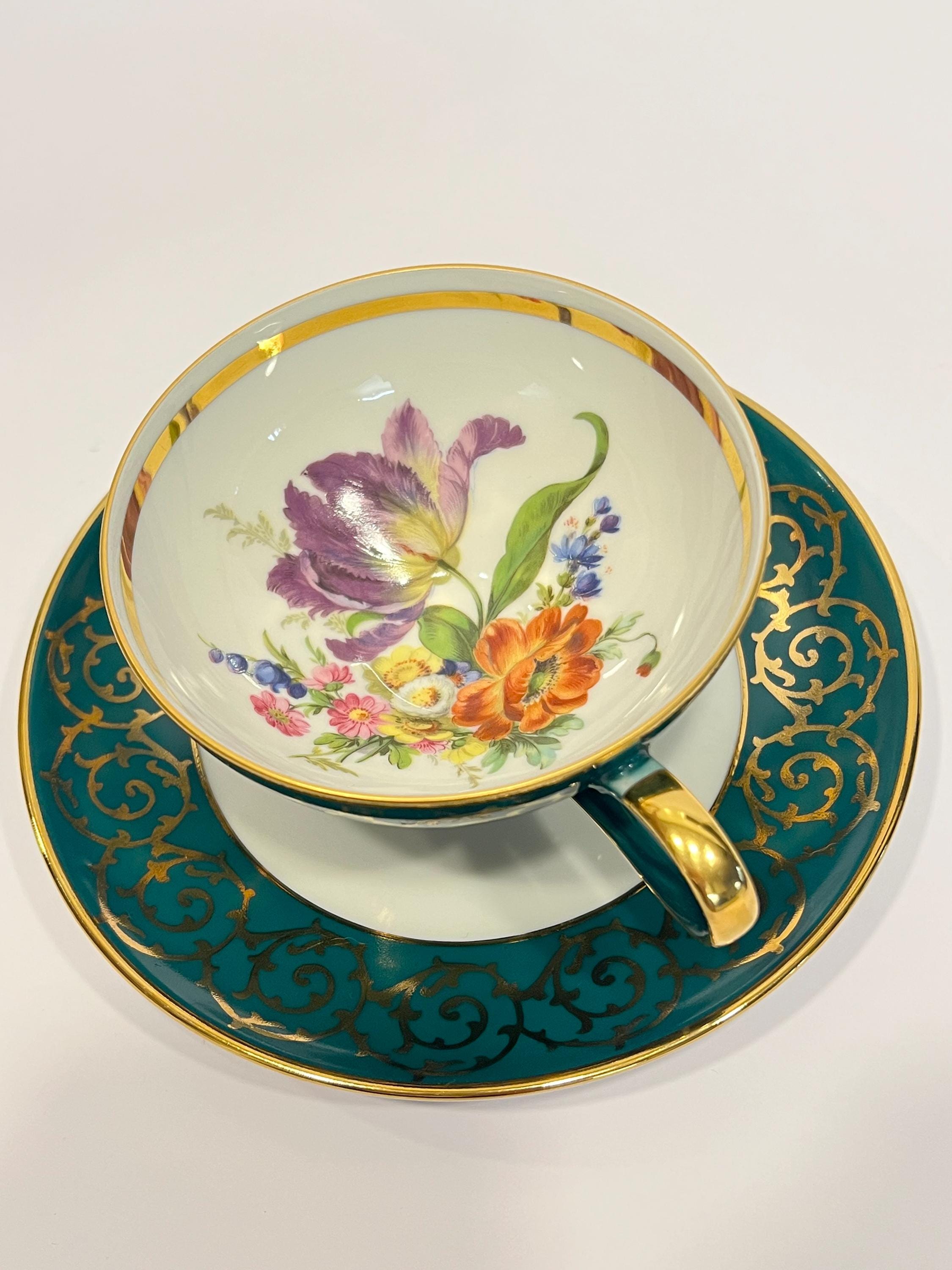 Gloria Porcelain Tea Set, Blue main image 1