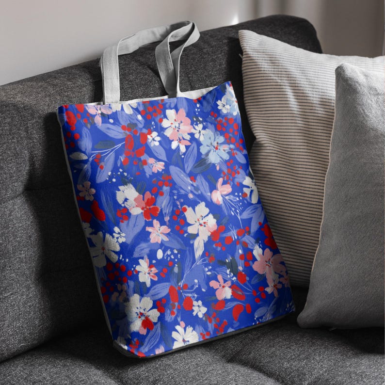 4th of July Ditsy Floral Seamless Pattern, Red White and Blue Digital ...