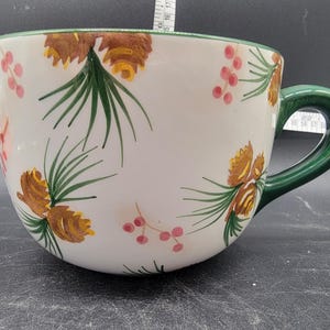 Handbemalte Zrike Blumen Tannenzapfen Keramik Kaffeetasse