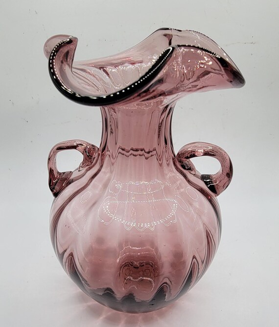 6 Mouth Blown Purple Art Glass Vase 6 Mouth Blown Purple Art Glass Vase