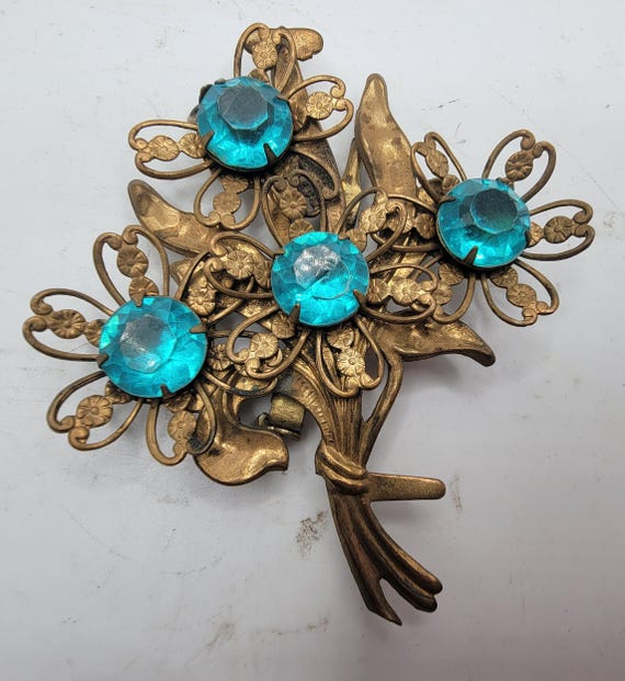 Antique Gold Metal and Teal Rhinestone Brooch - image 2