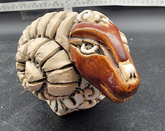Vintage Artesania Rinconada Figurine – Handcrafted Ceramic From