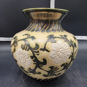 Vintage Black and Cream Floral Studio Art Pottery Vase - PRS Clayton