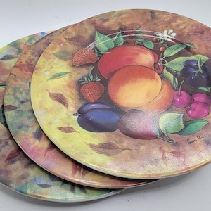 Lot de trois assiettes à dessert Limoges 1855 Decore a La Main 6" Salade de fruits Godinger - Artist Fiorilli - 6"