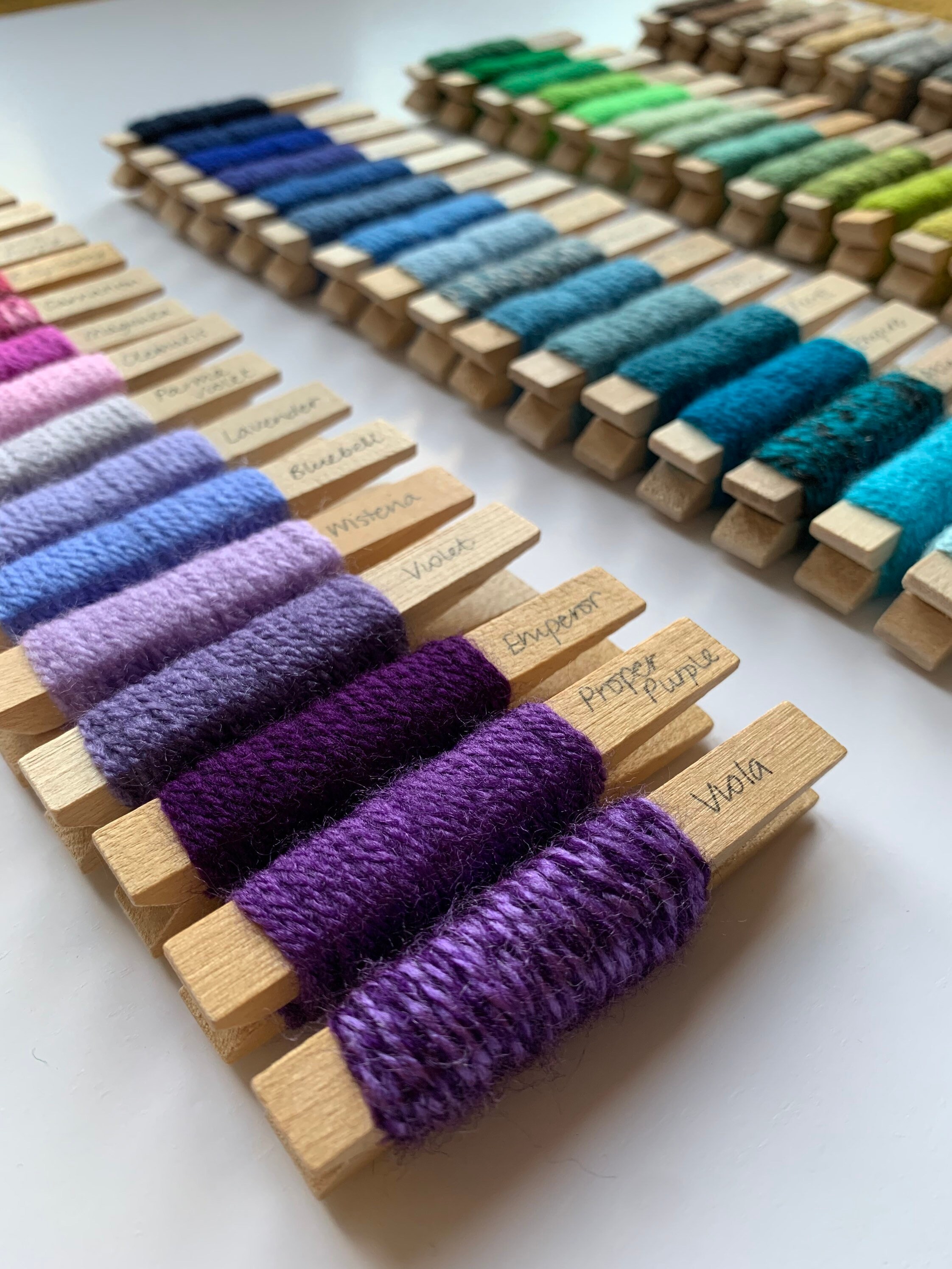 Yarn pegs - Set of 100 Stylecraft Special DK