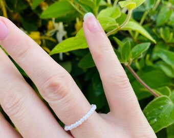 Perlen Ring, Zarter Ring, Handgemachter Ring, Schmuck, Geschenk für sie