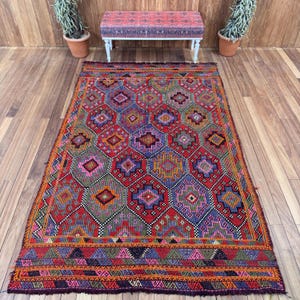 Turkish Kilim, Large Kilim, Embroidered Vintage Kilim, Anatolian Kilim, Rugs For Dining Room, 5.5x8.9 ft Red Kilim, Neutral Oushak Rug,
