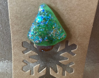 Genuine Sea Glass Holiday Pin