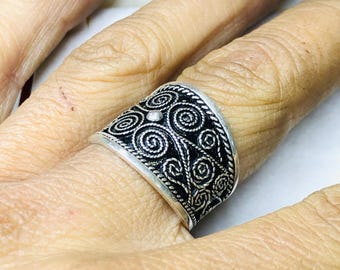 Tribal Touareg Berber Silver Ring – Traditional Amazigh Engraving – Handmade – Adjustable Size