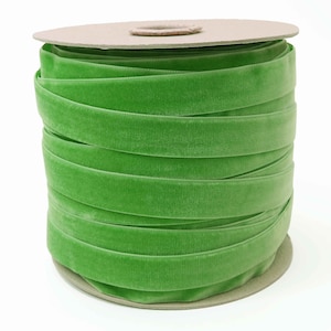 Wholesale Kelly Green Swiss Velvet Ribbon - Laitue Green 786