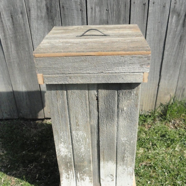Rustic Trash Can With Lid - Etsy