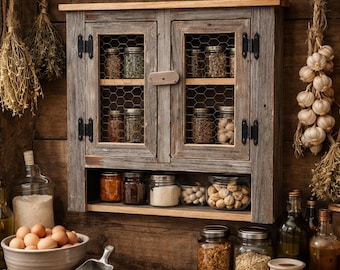 Amish Handmade Barn wood Chicken wire Primitive Rustic Décor Barn Wood Bathroom Medicine Cabinet 2 chicken wire doors and two shelves