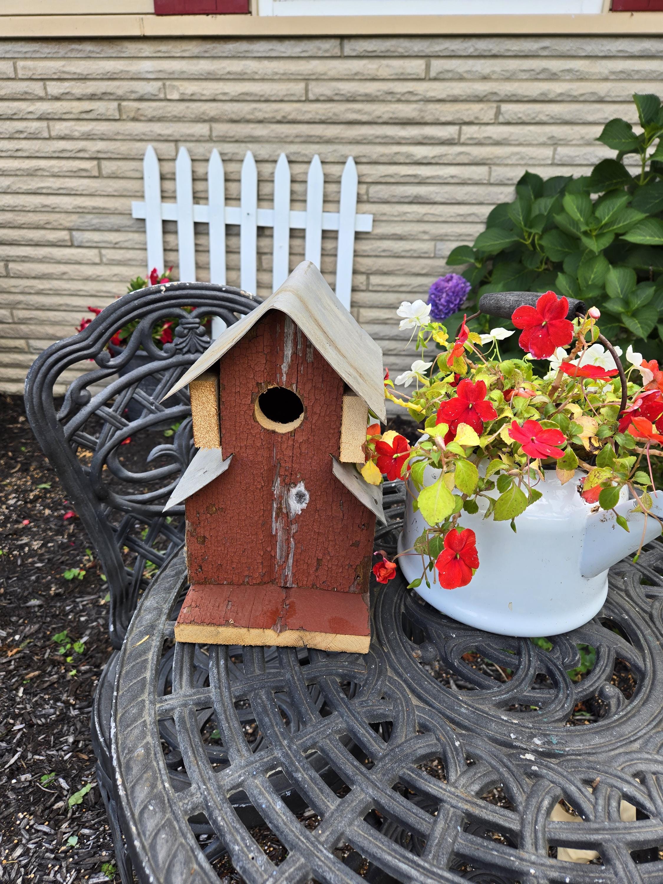 Rustic Reclaimed Barn Wood Birdhouse With Vintage Tin Roof ...