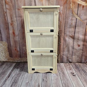 Amish Handcrafted Solid Pine 3 Door Wainscot Vegetable Bin (NO BREAD BOX)