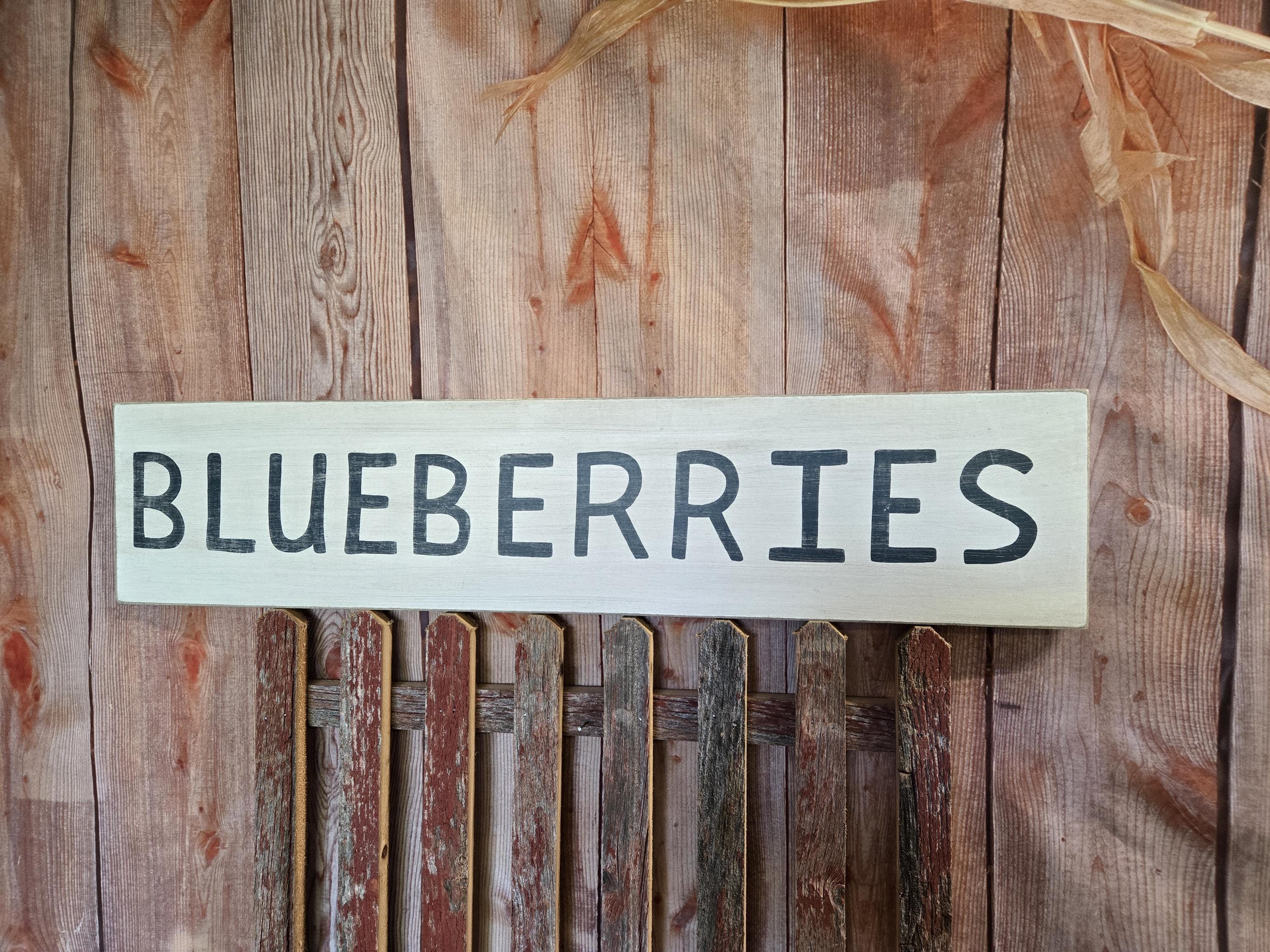 Rust Blueberry Sign Wooden