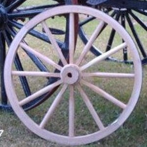 Amish Handcrafted 30 Inch x 1 Inch Steam Bent Hickory Wood Western Wagon Wheel image 4