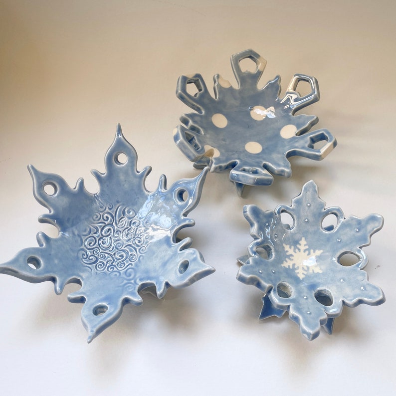 Ice Blue ceramic Snowflake candle holder, soap dish, jewelry dish, set of 3 image 1