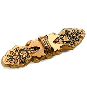 Antique Victorian Yellow Gold Filled Taille d&#39;Epargne Mourning Watch Brooch Pin - Bar Pin - Black Enamel #d594