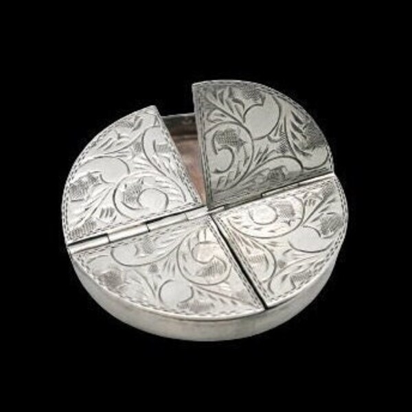 Vintage Sterling Silver Four Compartment Hinged Pill Box - British Import - Etched - 4-Way Pillbox - Signed Ari D. Norman #d753