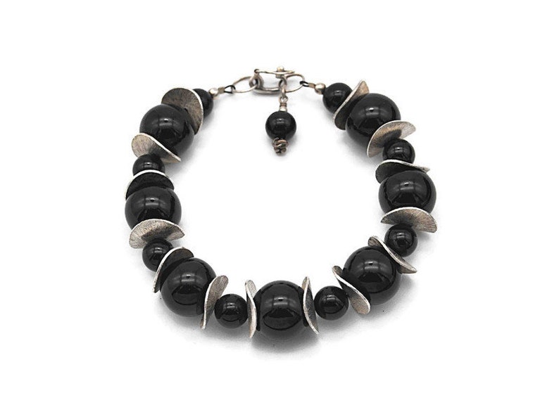 Vintage Artisan Sterling Silver Modernist #d157 Bold Black Onyx Bead and Wavy Disc Bracelet