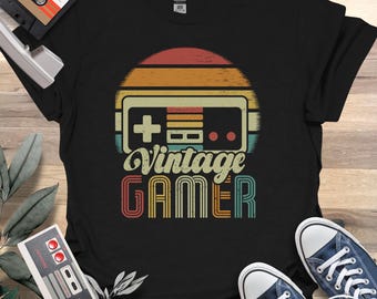 Retro Gamer T-Shirt: Vintage Arcade Controller T-Shirt