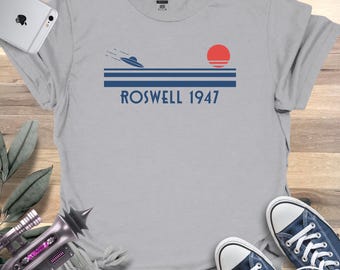 Roswell Crash 1947 Ufo T-shirt, Aliens Ufos Tee, UFO Graphic Style, Sci-Fi Grays Shirt, Space Ufo s TShirt, Ufo's Gift, Sci-Fi UAP, Trek