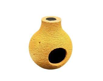 Premium Jumping Spider Hide | Magnetic Ceiling Pod