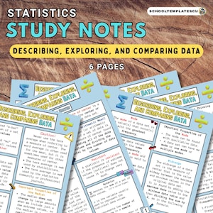 Puede incluir: Apuntes de estudio sobre estadística, con el título "Describiendo, Explorando y Comparando Datos". Las notas están en páginas de color azul claro con texto y diagramas, incluyendo fórmulas y definiciones. Las páginas están dispuestas en abanico.