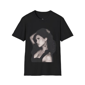Nessa Barrett Print T Shirt