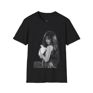 Nessa Barrett Print T Shirt Bunny