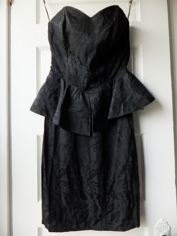 1980s strapless silk dress / 80s silk peplum dress