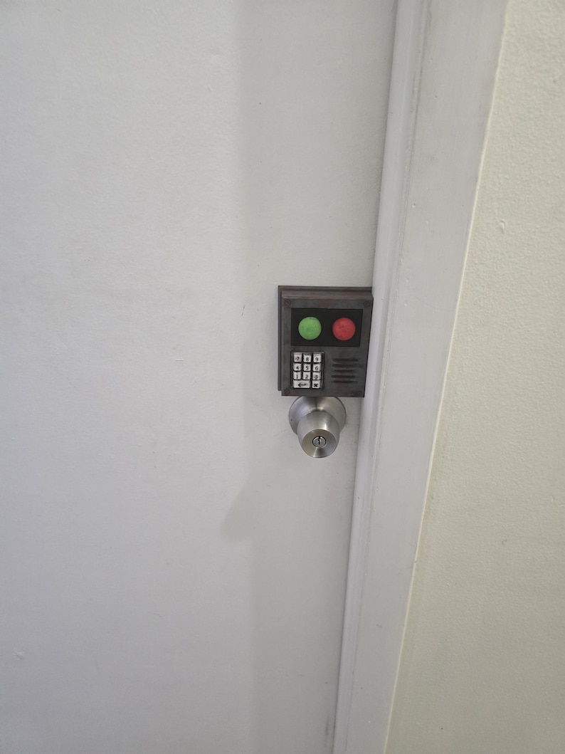 Rust code lock image 2