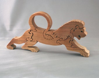 Leo the lion, wooden animal puzzle