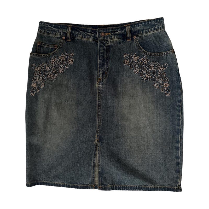 Skirt With Embroidered Turnback
