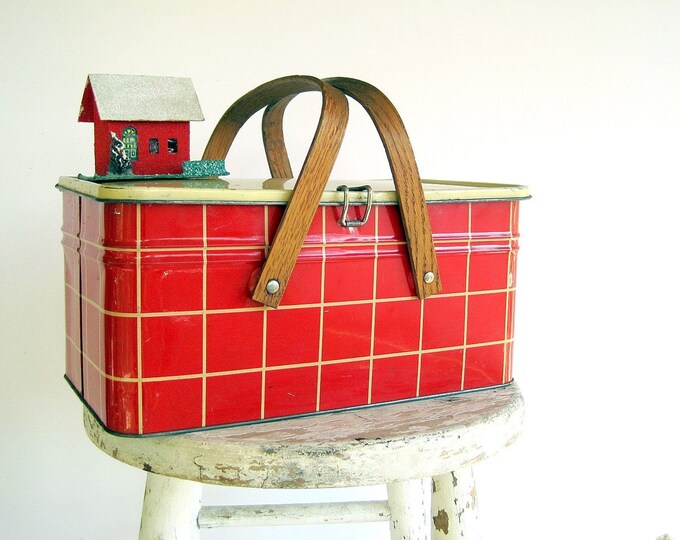 Vintage 40s Metal Picnic Basket Salerno Cookies Etsy
