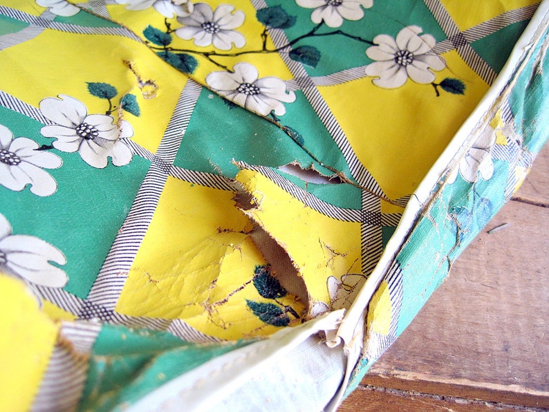 Vintage Bushel Basket Floral Liner / Farmhouse Storage / Etsy