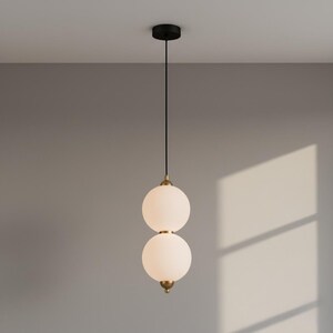 Modern glasglobkrona med trappuppgång, pendellampa för köksö, matsal, entré, stor hängande armatur, modern ljuskrona bild 19