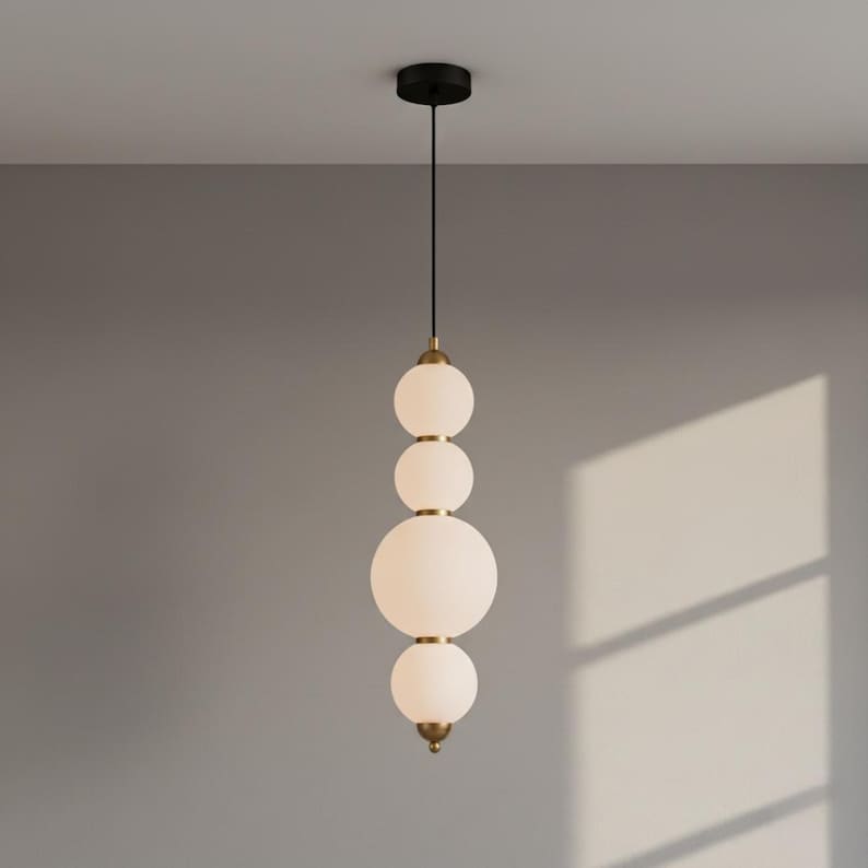 Modern glasglobkrona med trappuppgång, pendellampa för köksö, matsal, entré, stor hängande armatur, modern ljuskrona Model E