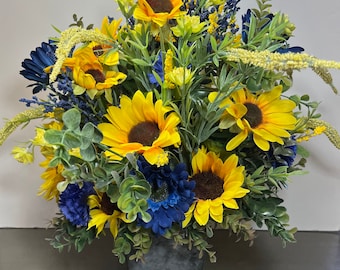 Country Navy and Sunflower Floral Arrangement, Farmhouse Yellow and Blue Floral Centerpiece, Rustic Gergera Daisy or Rose Summer Fall Decor