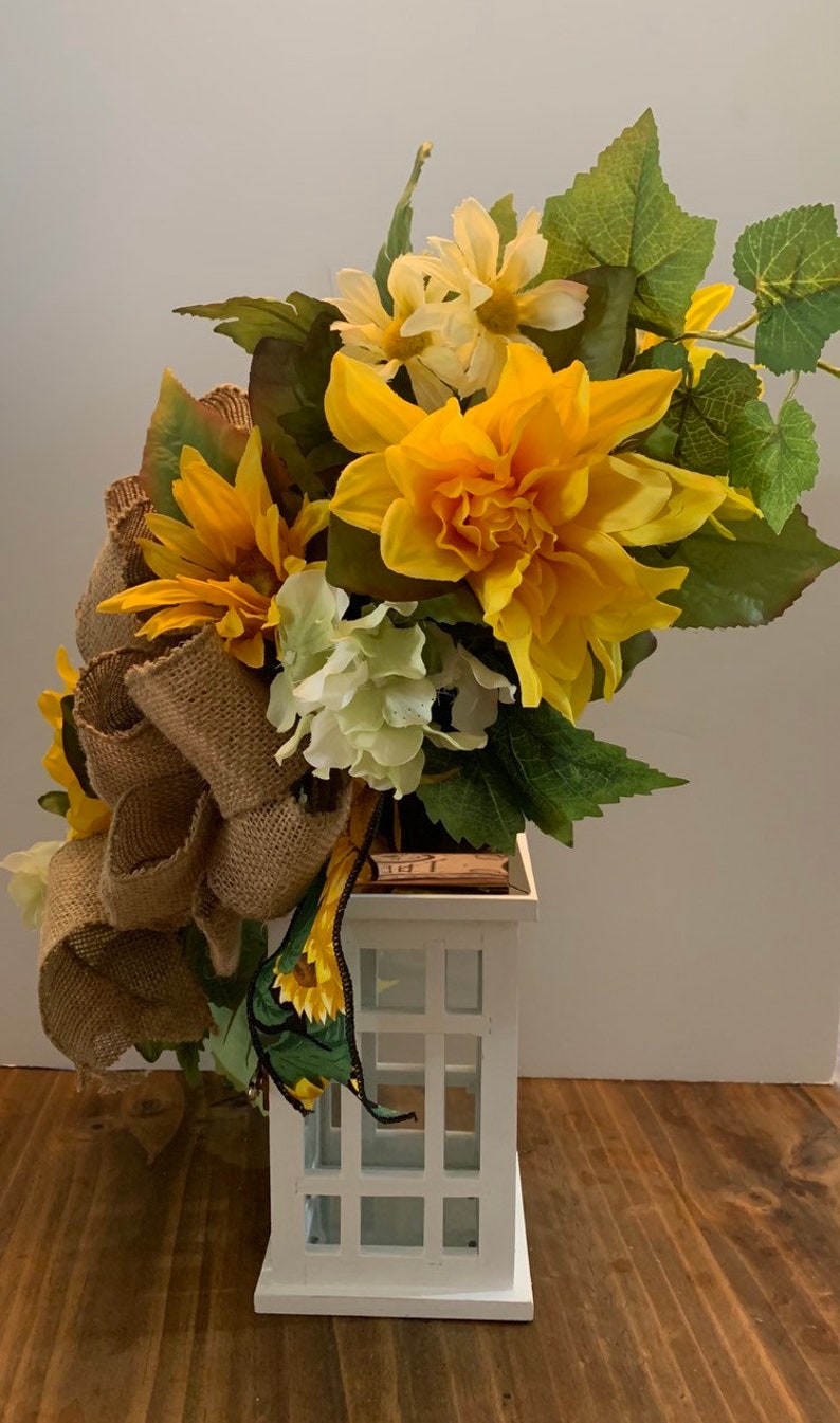 Glass Lantern with Summer Floral Centerpiece Country Fall Lantern Floral Arrangement Farmhouse Sunflower Lantern Swag