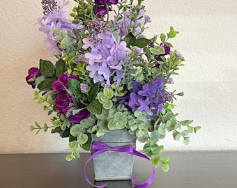 Country Lilac and Rose Flower Arrangement, Purple and Lavender Rustic Tabletop Decor, Farmhouse Wedding Centerpiece, Home Decoration