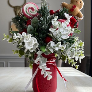 Christmas Gingerbread Arrangement, Peppermint Winter Centerpiece, Holiday Tabletop Home Decor, Winter Mason Jar Decoration