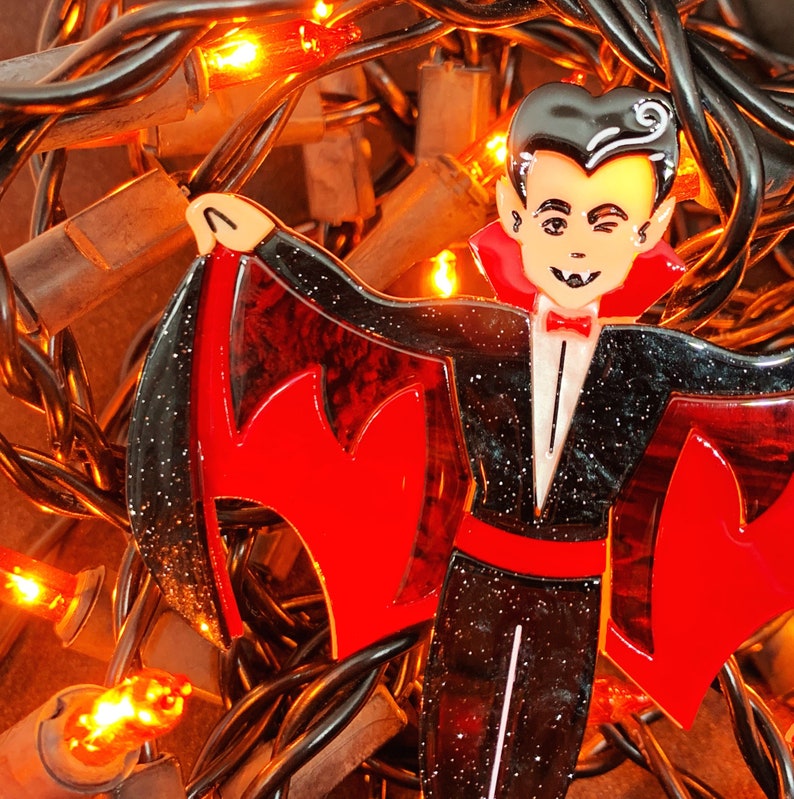 Ex Beaufriend Vampire Brooch by Lipstick /& Chrome