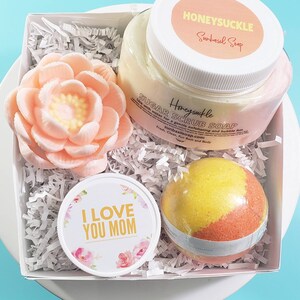 Personalized Gift Mother's Day Gift Mother Gift Mother's Day Ideas Bath Bomb gift set HONEYSUCKLE mothers day gift basket mom Spa Set Kit image 2