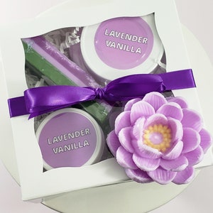 Lavender Flower Spa Gift / Mom Birthday Gift / Lavender Gift Set / Mother's Day Gift / Mom Birthday Gift Box / Cheer Up Gift / Lavender Soap