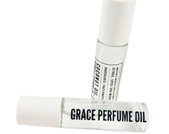 Grace Perfume Oil Roll On – Soft Floral Skin Scent