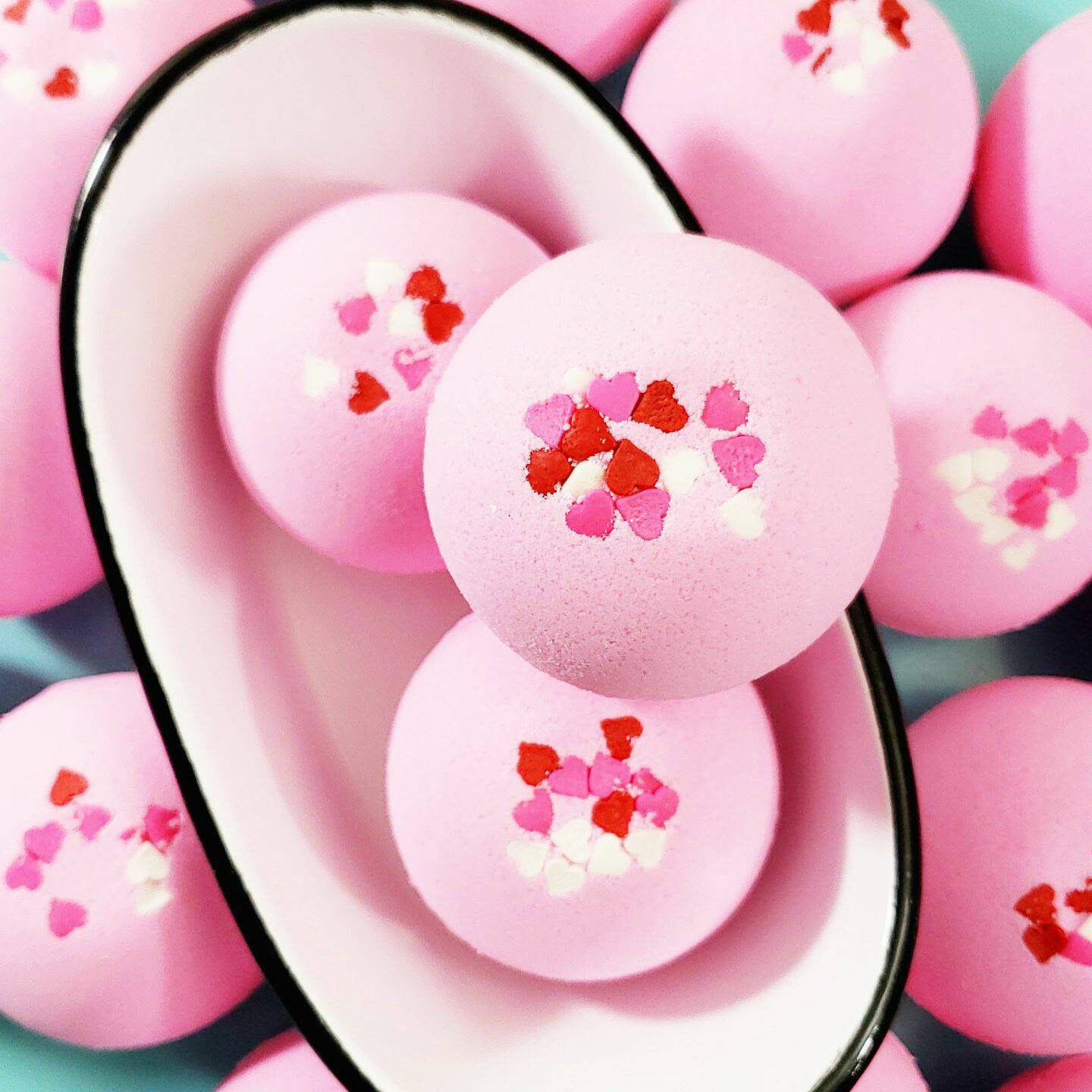 Valentine bath bomb gifts for women Strawberry & Champagne bath bombs…